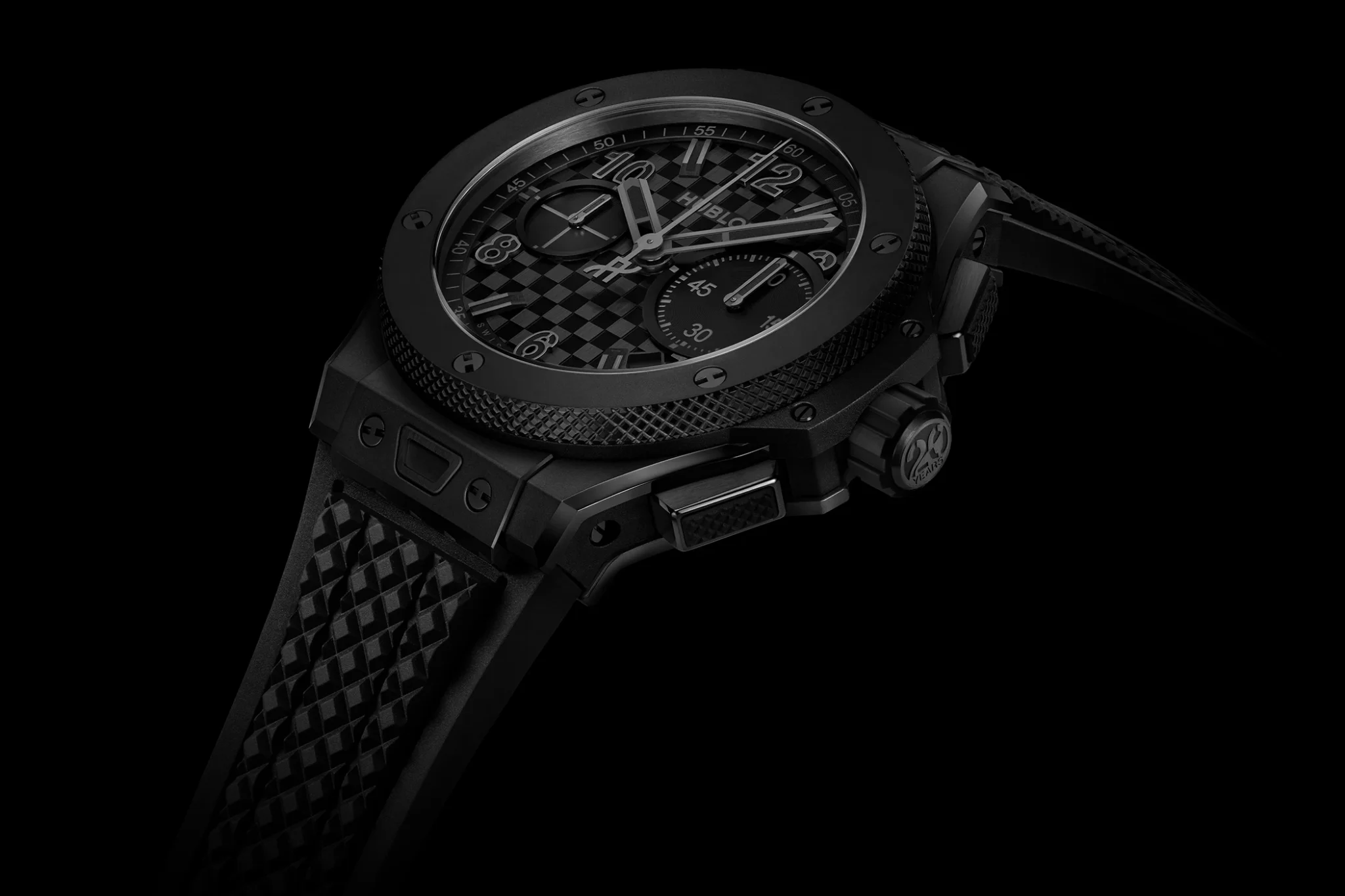 hublot-big-bang-20-anniversary-all-black-ref-431-ci-1340-rx-case