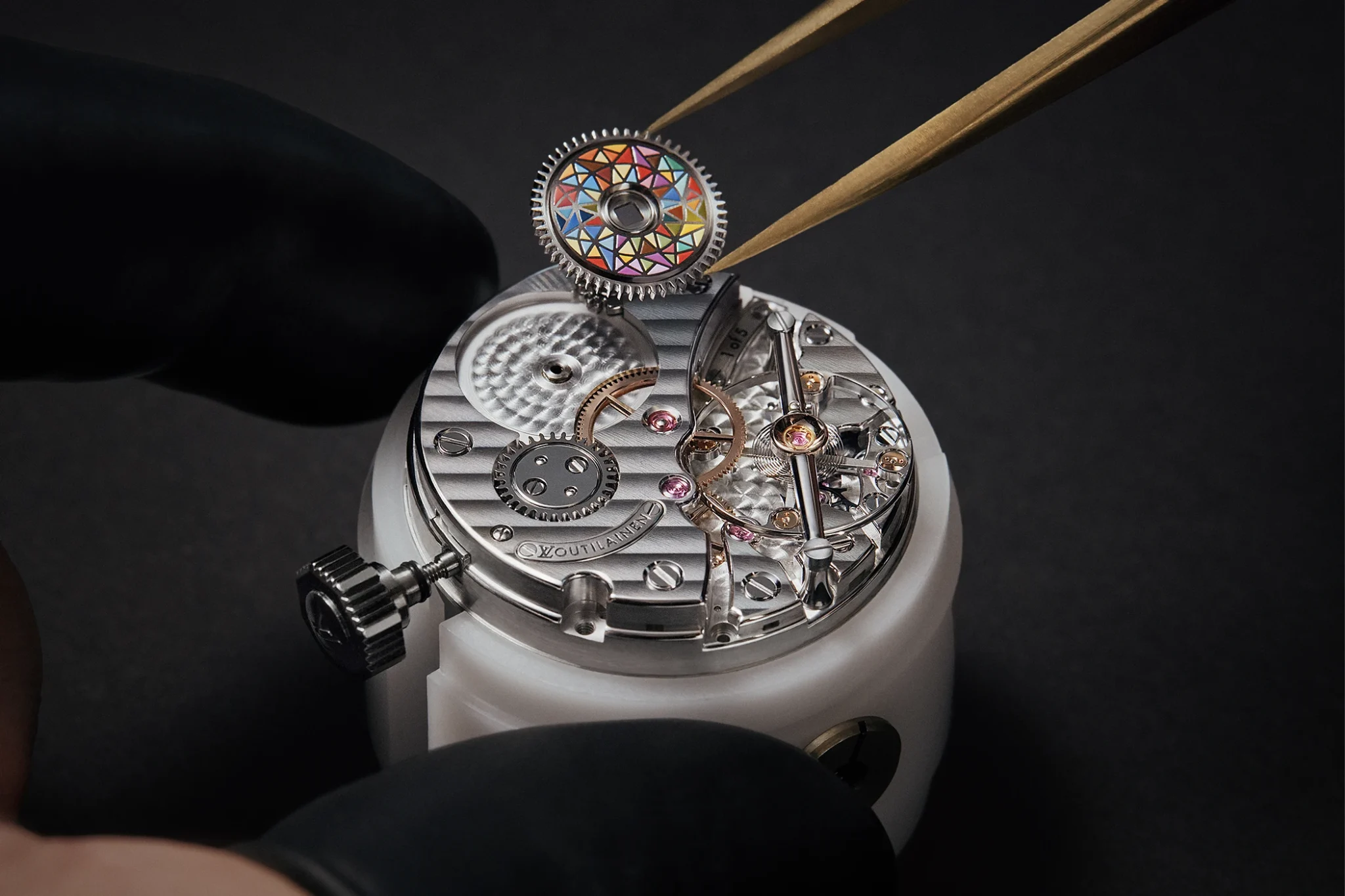 louis-vuitton-kari-voutilainen-ref-lvkv-02-gmr-6-movement-2