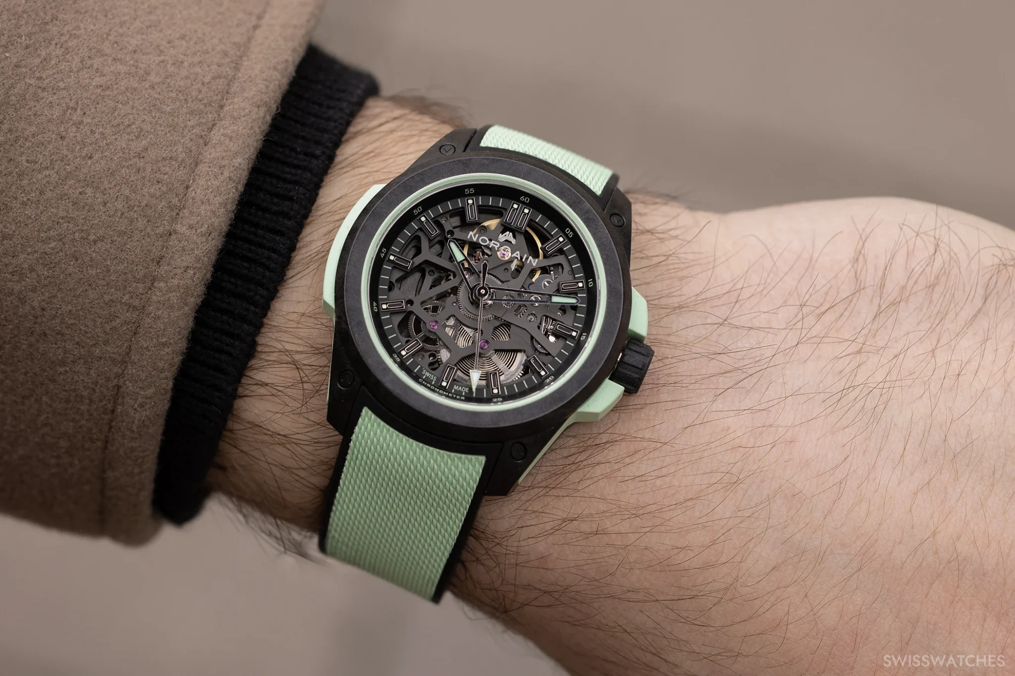 norqain-wild-one-skeleton-mint-ref-nnq3001qbmt1las-b001-3w2mtbr-18bq-on-the-wrist