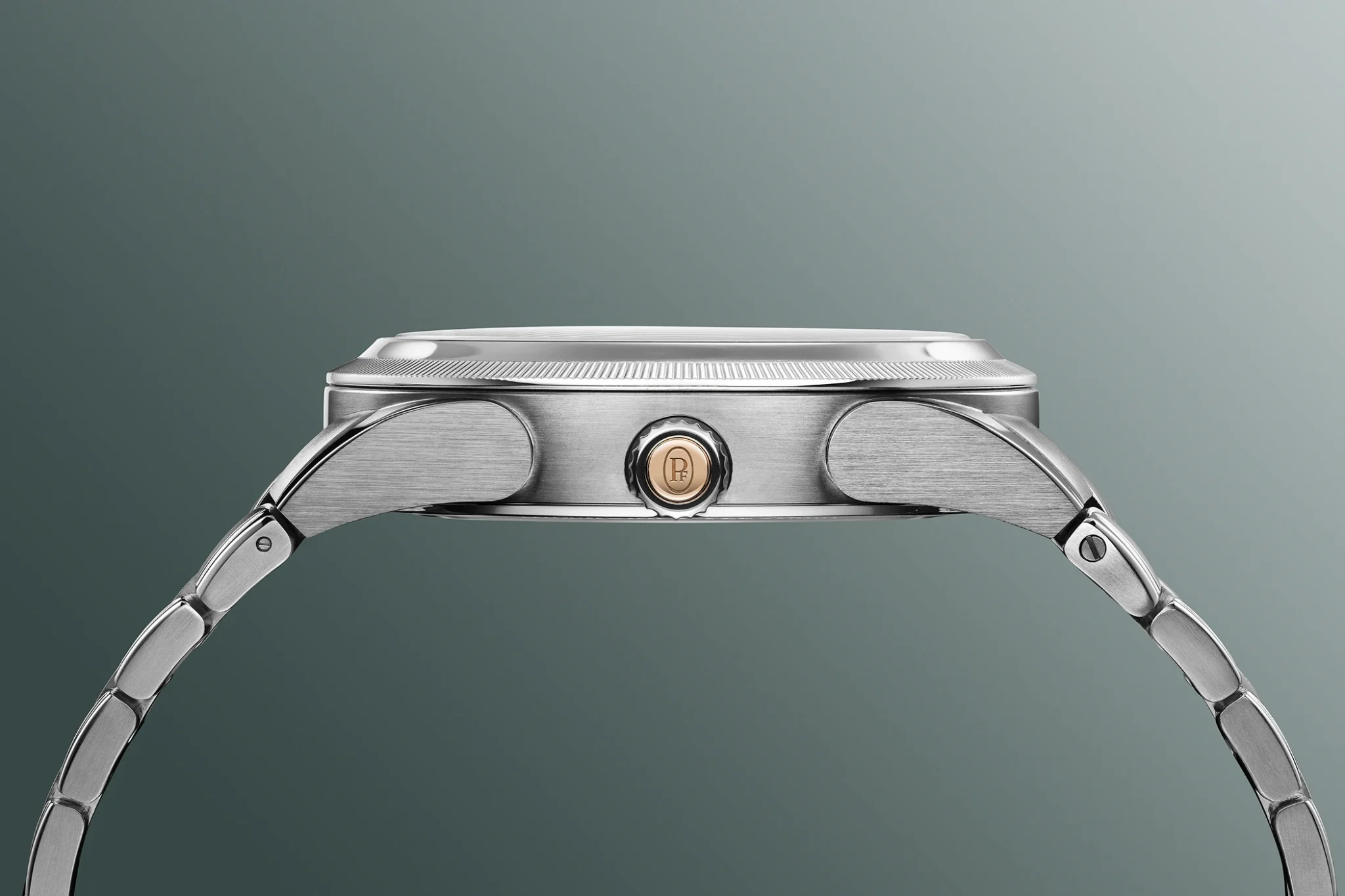 parmigiani-fleurier-tonda-pf-gmt-rattrapante-verzasca-ref-pfc-905-1020002-100182-case