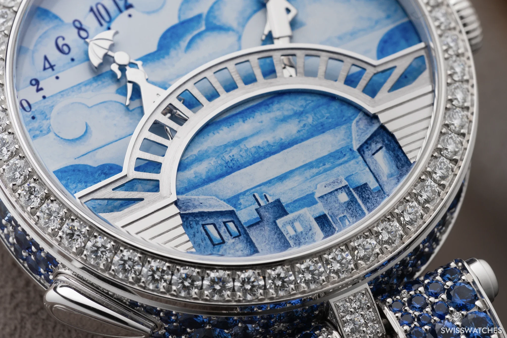 van-cleef-and-arpels-poetic-complications-collection-pont-des-amoureux-clair-de-lune-dial