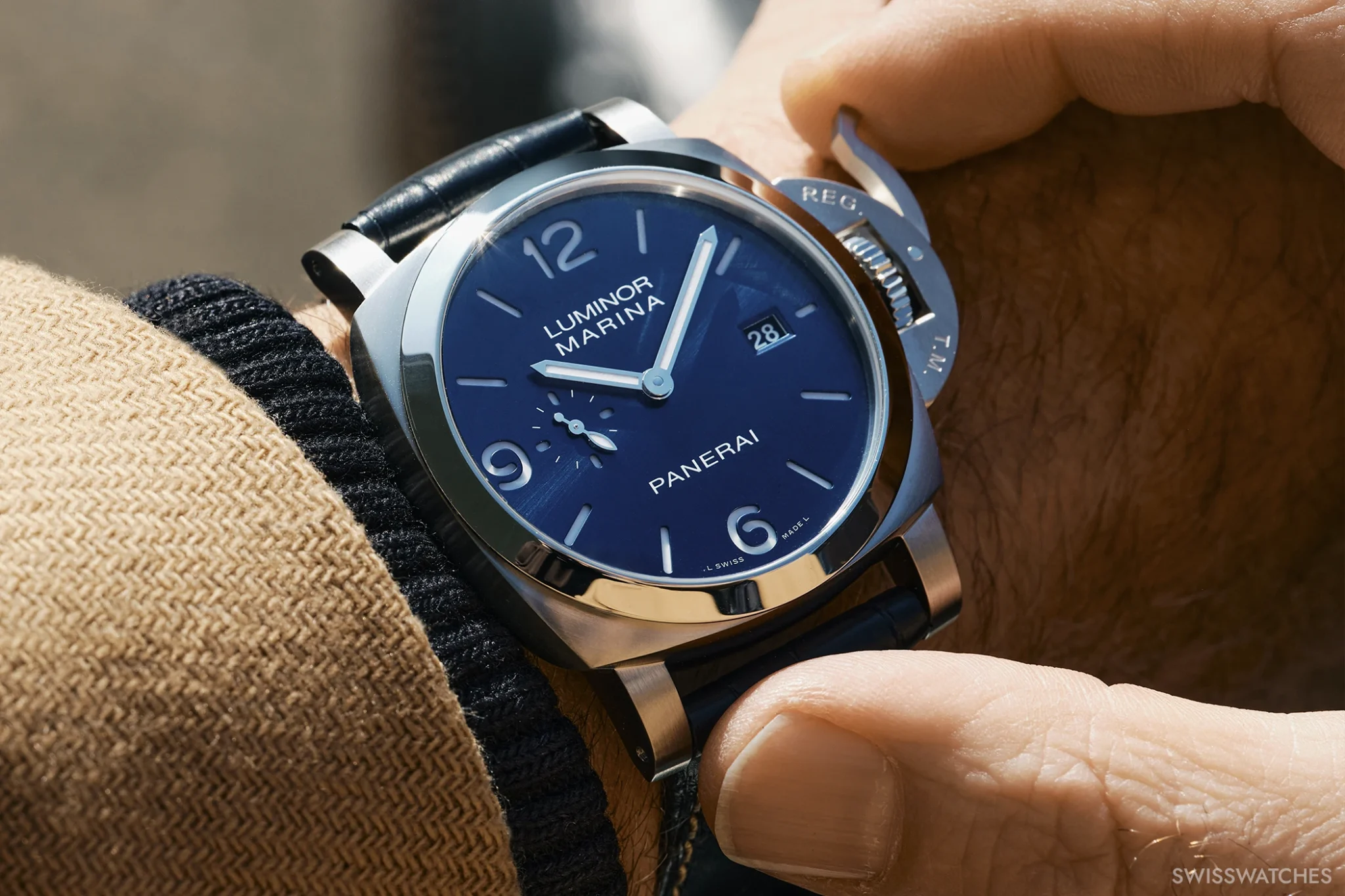 panerai-luminor-marina-ref-pam03313-5