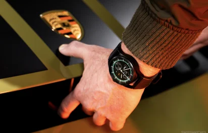 porsche-design-chronograph-911-spirit-70-bonnet