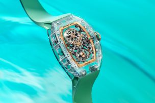richard-mille-rm-75-01-flying-tourbillon-sapphire-transparent-cover