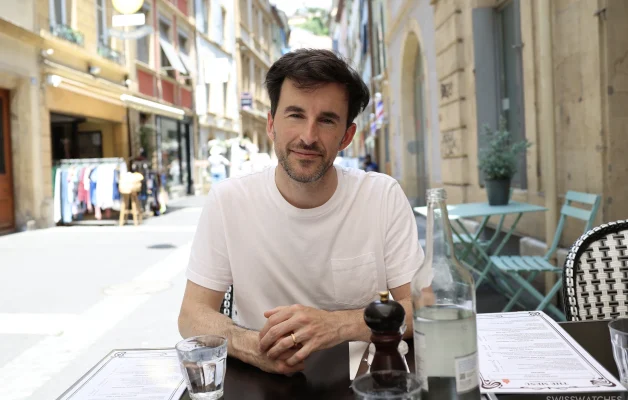 A portrait of Sylvain Berneron.