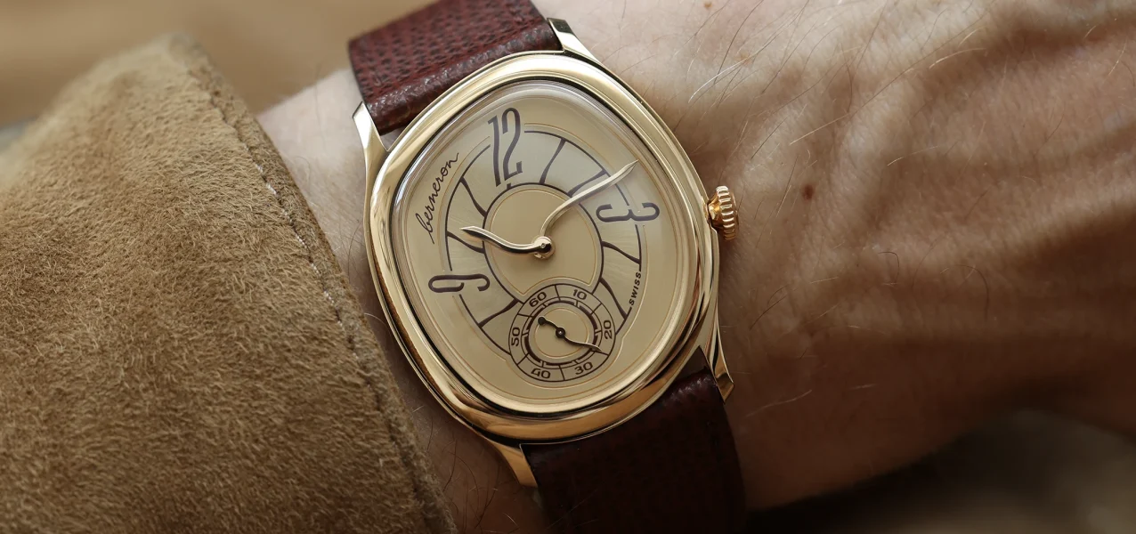 The Berneron Mirage 38 Sienna on the wrist in a first view.