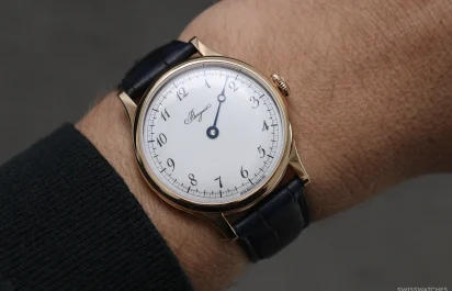 The Breguet Classique Souscription 2025 Ref. 2025BH/28/9W6 on the wrist.