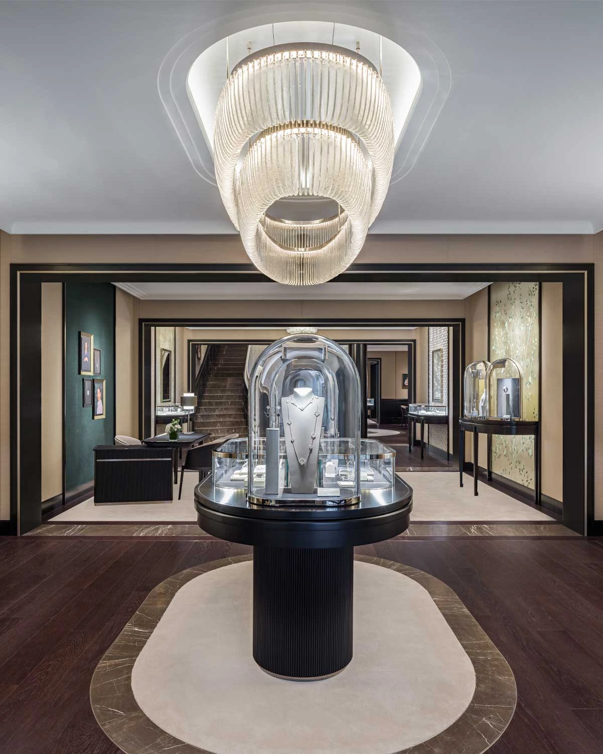 Van Cleef & Arpels boutique in Hamburg