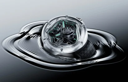 The Hublot MP-17 Meca-10 Arsham Splash Titanium Sapphire is surrounded by water