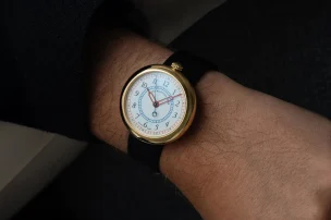 Wristshot of the Louis Vuitton Monterey yellow gold limited edition watch.