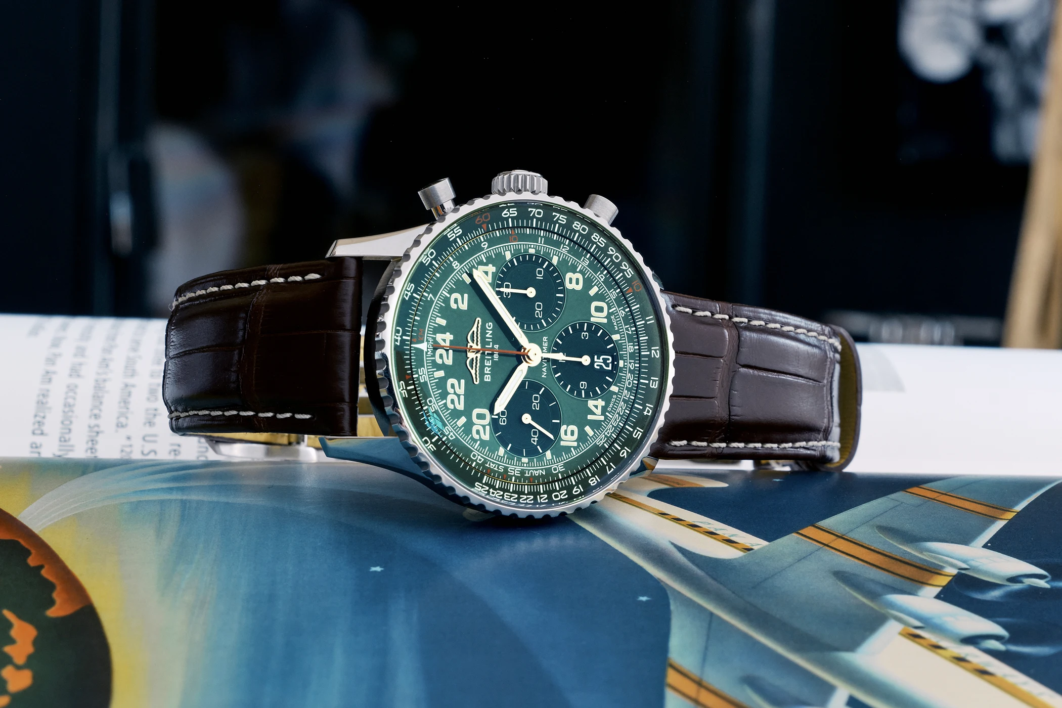 The dial of the Wempe Signature Collection x Breitling Navitimer B02 Chronograph 41 Cosmonaute AB0204A1L1P1.
