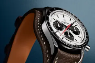 Tribute to Compax by Universal Genève with white dial