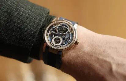 The Breguet Experimentale 1 Ref. E001BH S9 5ZV on the wrist.