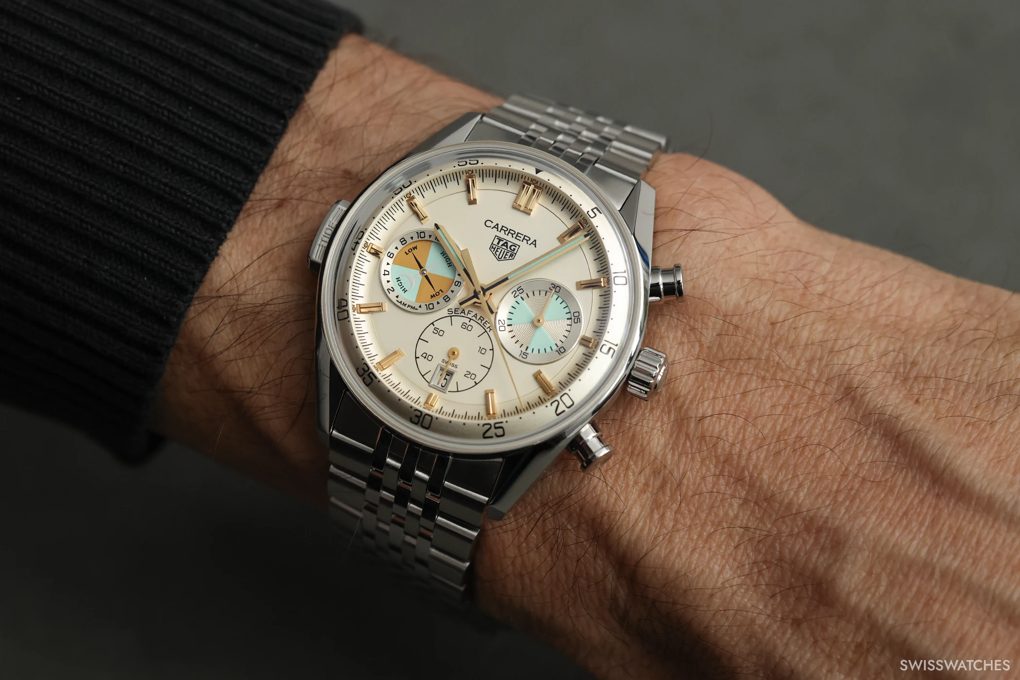 The TAG Heuer Carrera Seafarer Ref. CBS2016.EB0430 on the wrist.