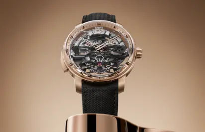 Die Frontalansicht der Girard-Perregaux Minute Repeater Flying Bridges Ref. 99840-52-2013-5CC.