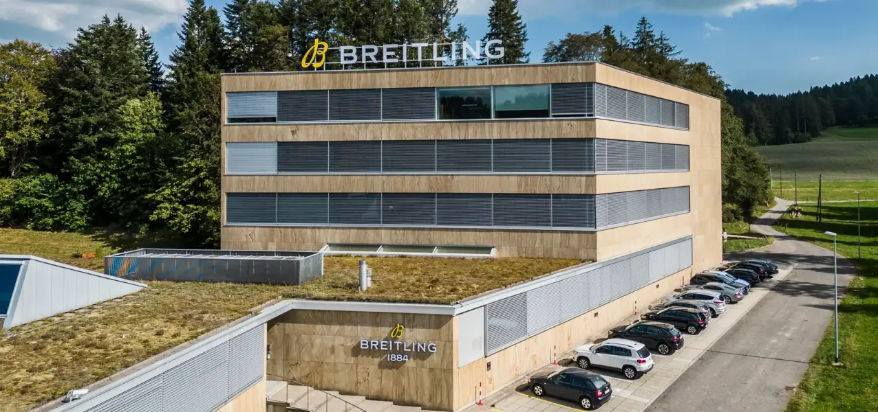 Die Breitling Manufaktur Außenansicht.