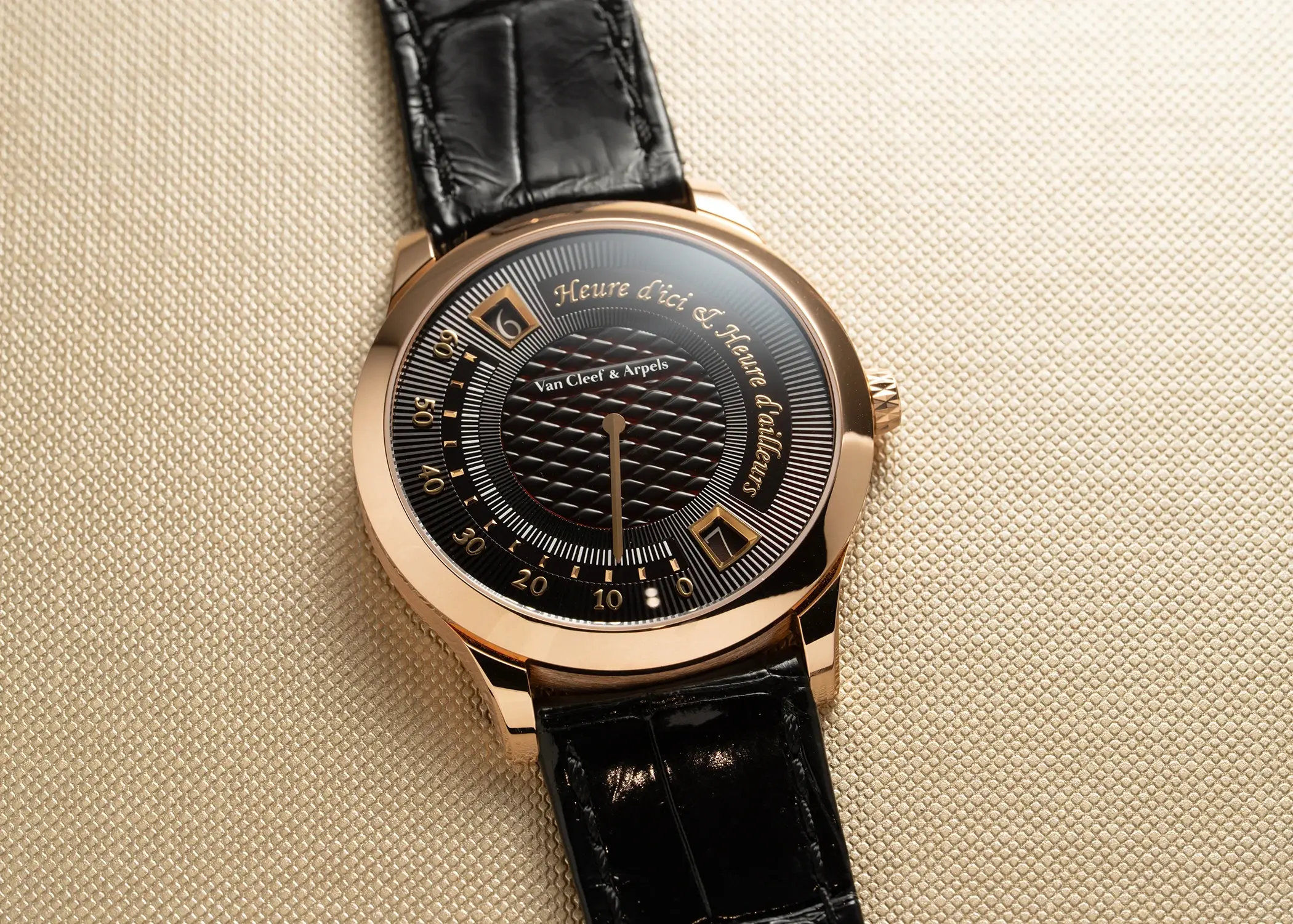 Die Van Cleef and Arpels Midnight Heure d’Ici und Heure d’Ailleurs Watches and Wonders 2026.