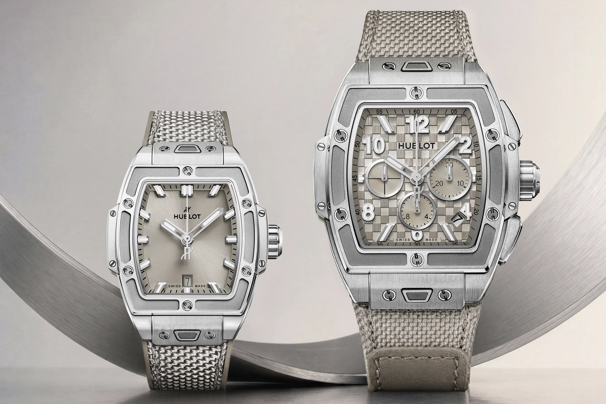 The Hublot Spirit of Big Bang Essential Taupe in 32 mm and 42 mm is shown in a front view.