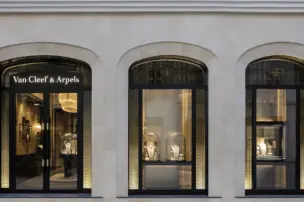 Das Exterieur der Van Cleef & Arpels Boutique am Kohlmarkt in Wien.