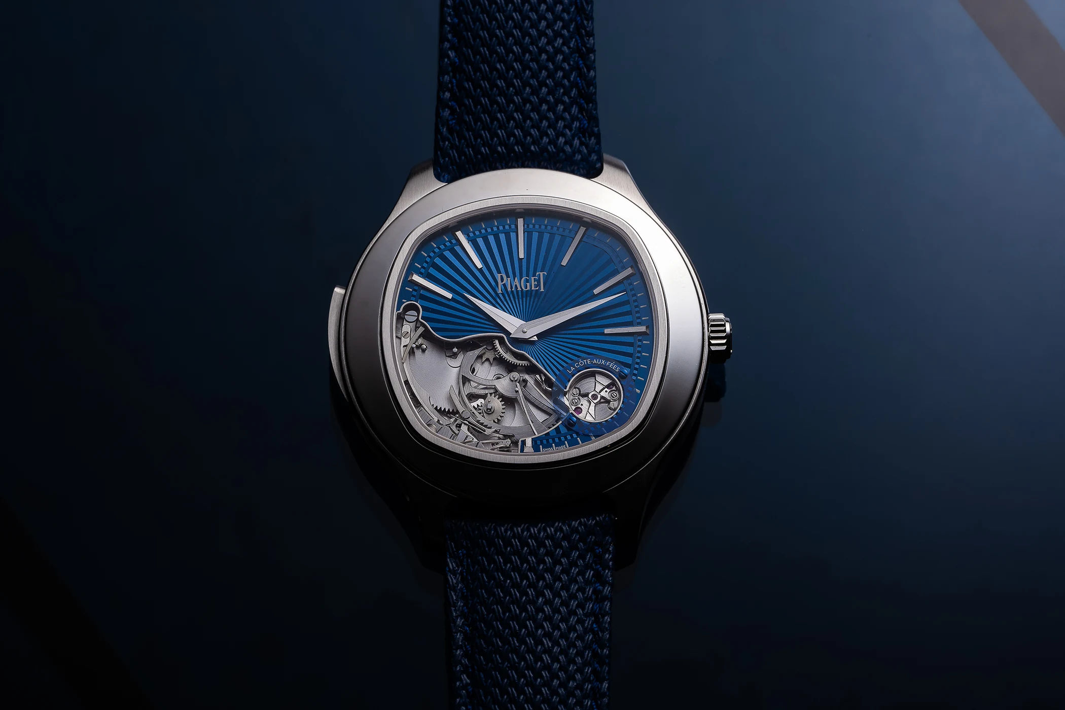 Eine Piaget Polo Minute Repeater ist in der Titelansicht zu sehen.