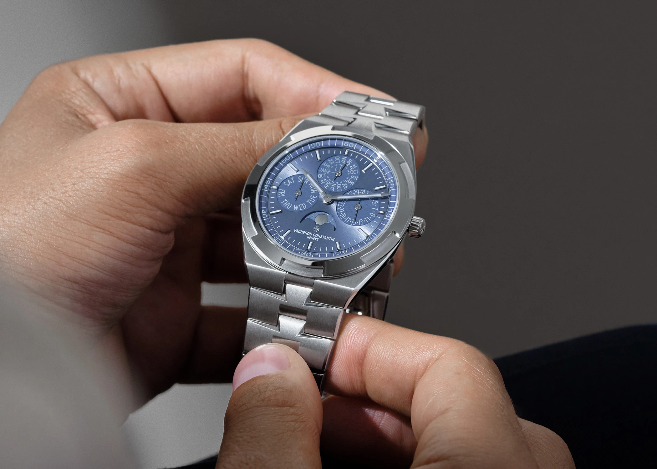 The dial of the Vacheron Constantin Overseas Perpetual Calendar Ultra-Thin reference 4300V/220G-H119.