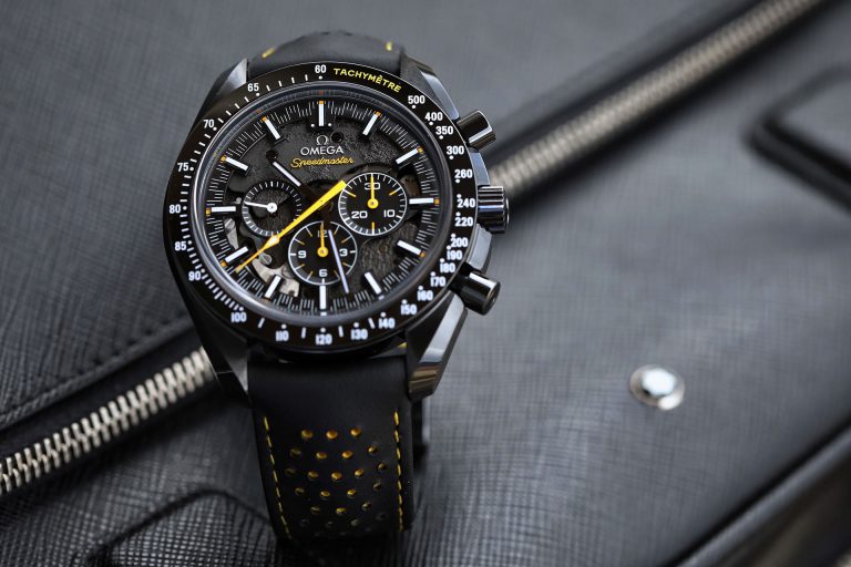 omega speedmaster moonwatch chronograph dark side of the moon apollo 8