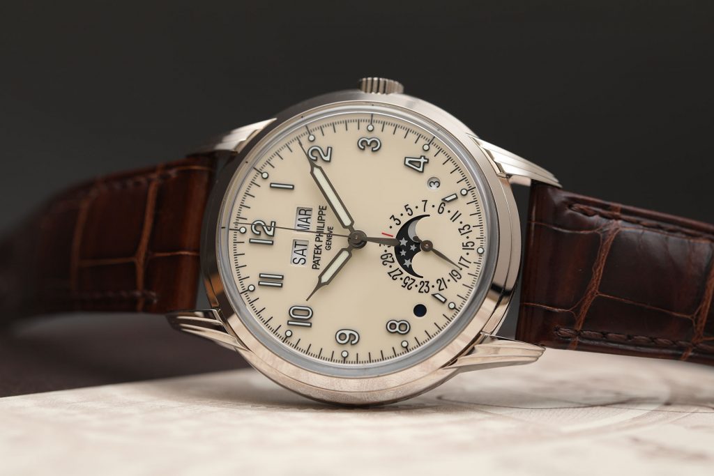 The Patek Philippe Reference 5320G steps out of line | Swisswatches ...