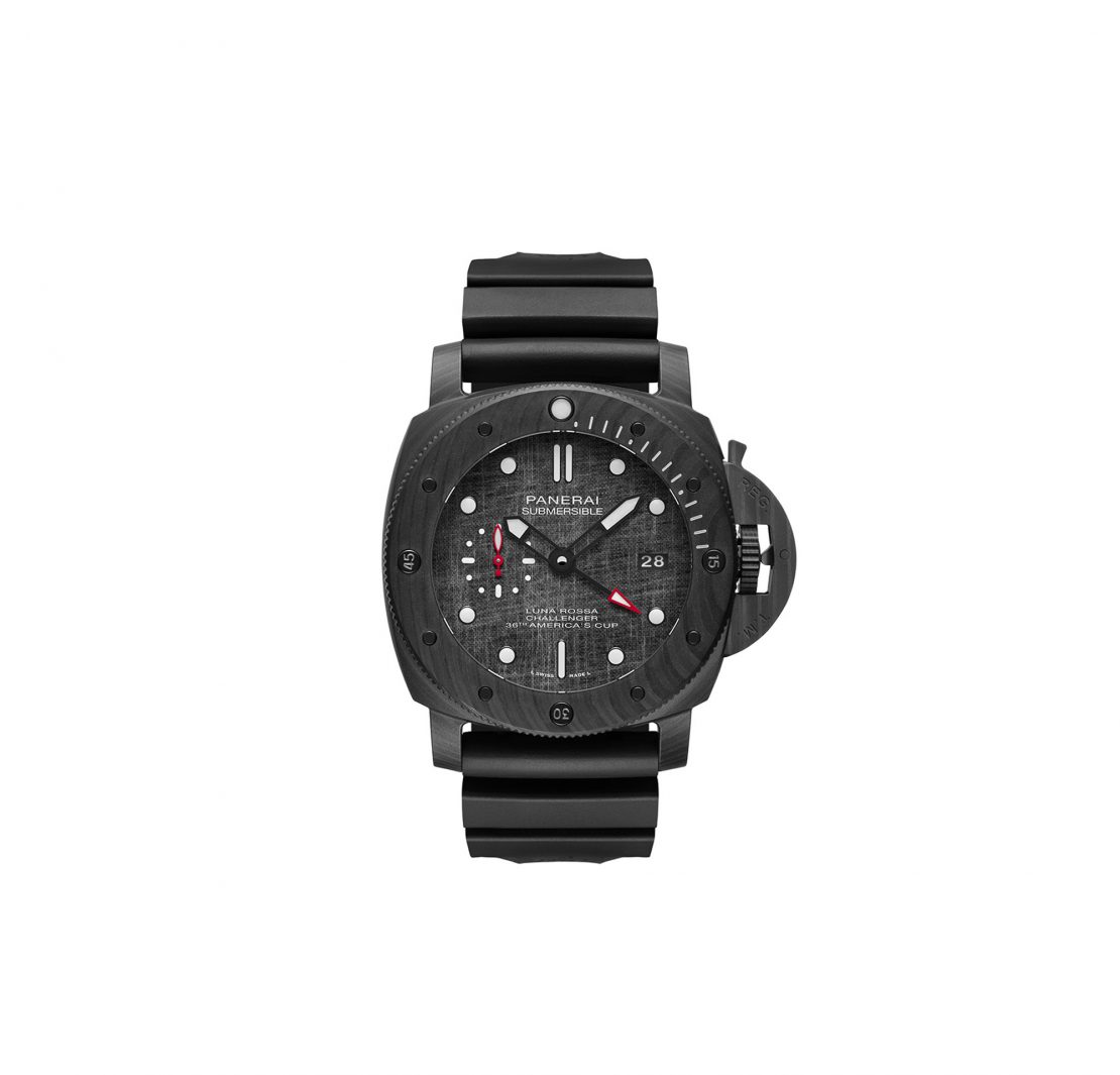 Panerai submersible sales luna rossa