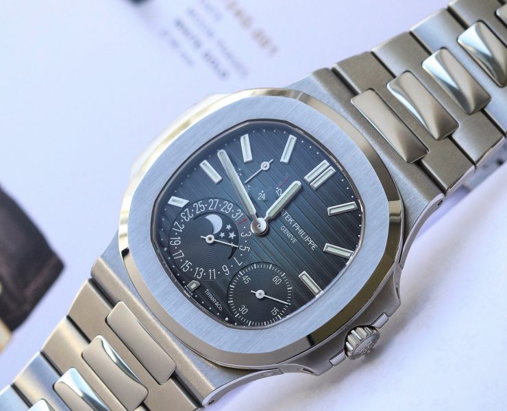 Patek Philippe Nautilus 5712 1A 001 Tiffany Dial