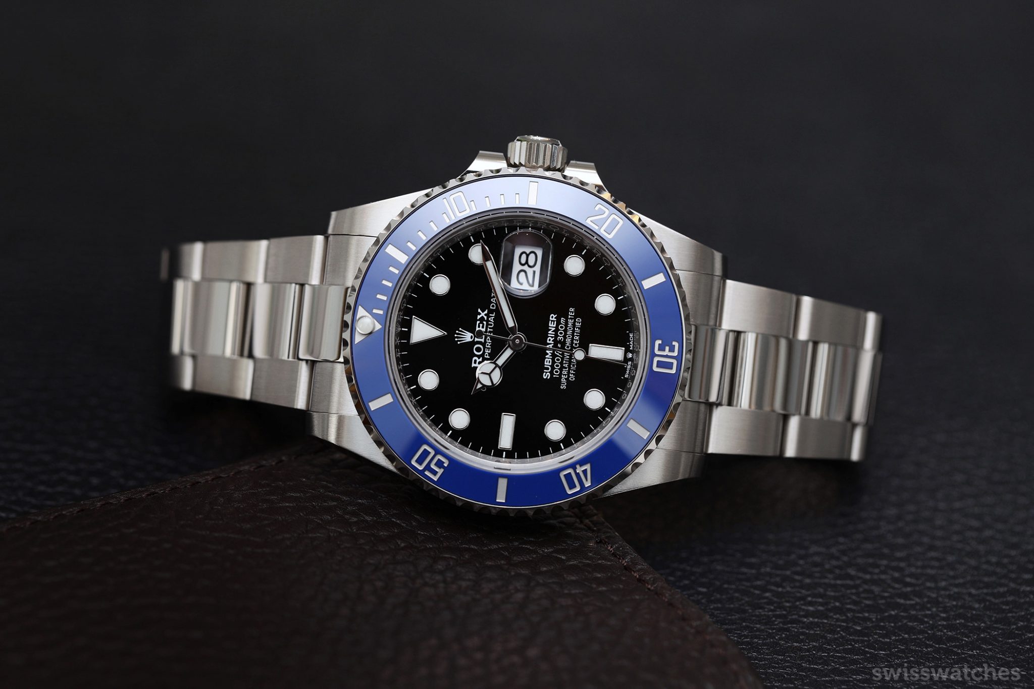 white gold submariner 2020