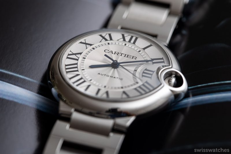 Cartier-Ballon-Bleu-de-Cartier-36mm-W6920046-Dial-800x533.jpg