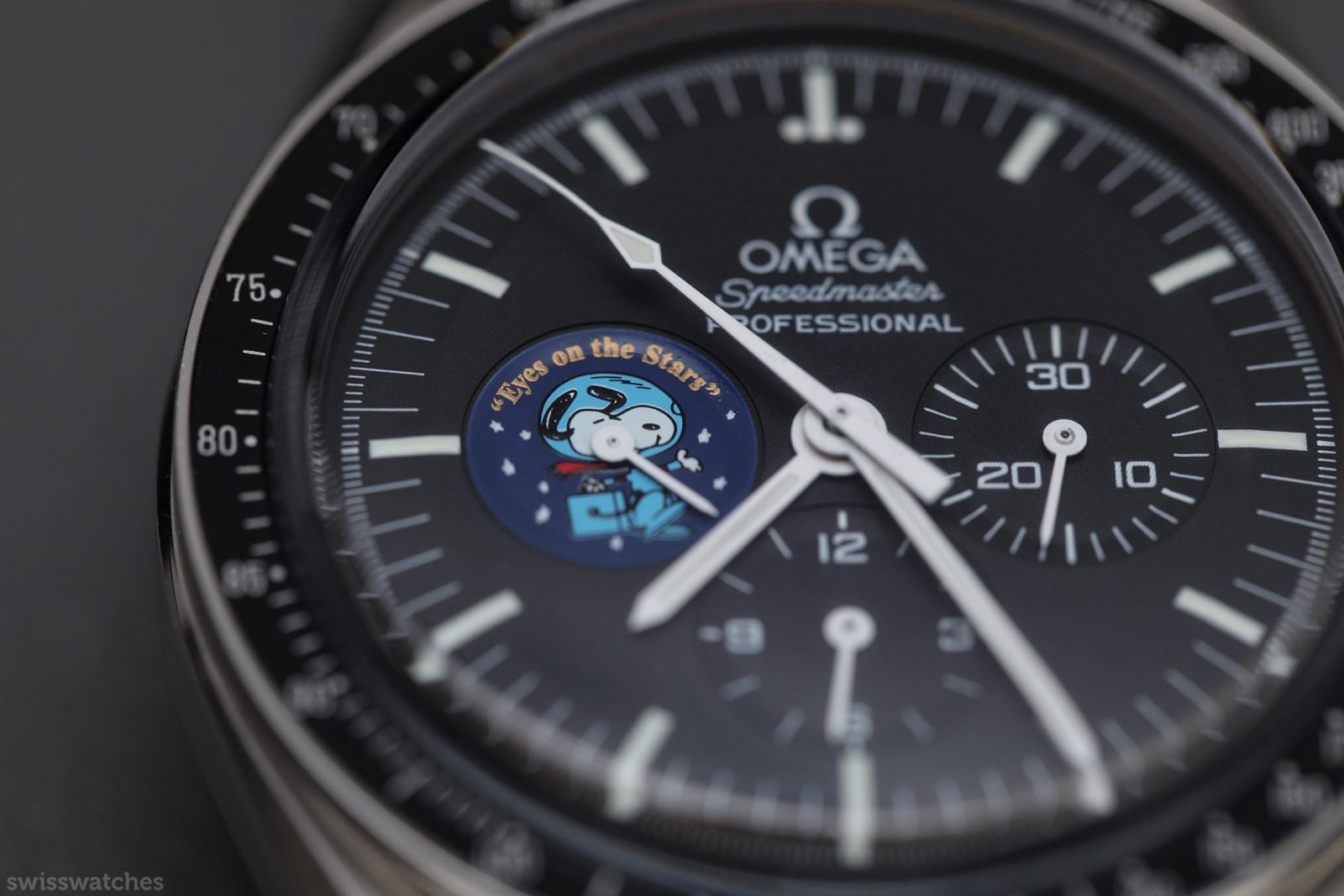 omega speedy snoopy