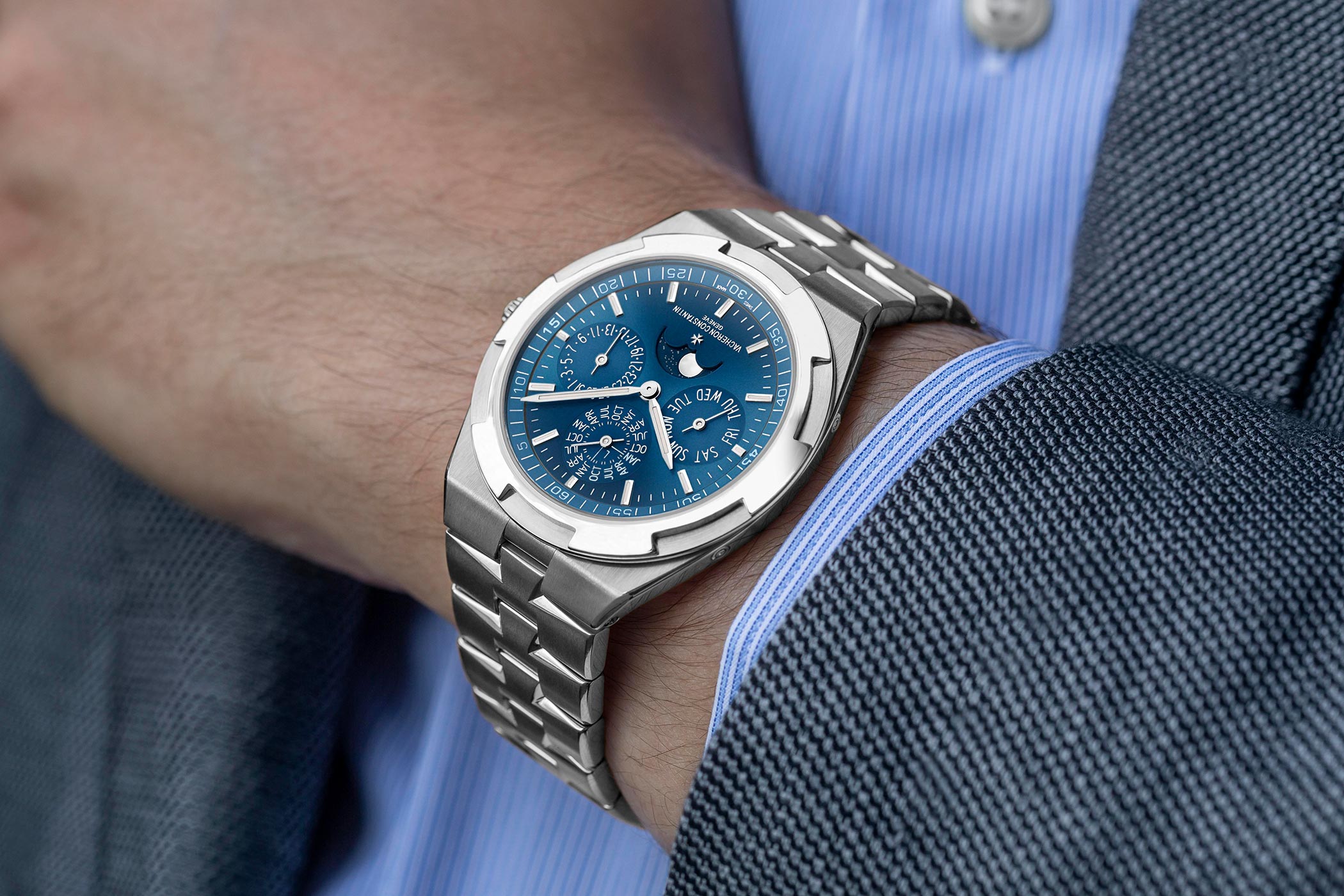 Vacheron Constantin Overseas Perpetual Calendar Ultra Thin White Gold 