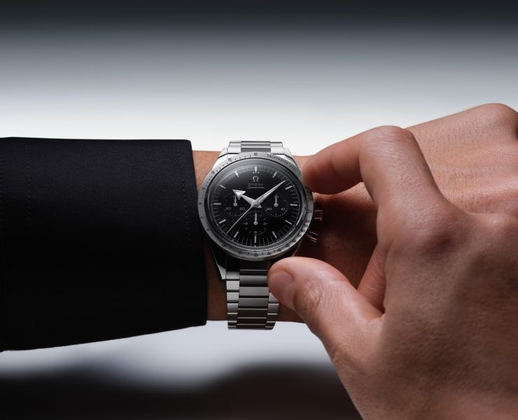 OMEGA-Speedmaster-Calibre-321-Chronograph-Cover