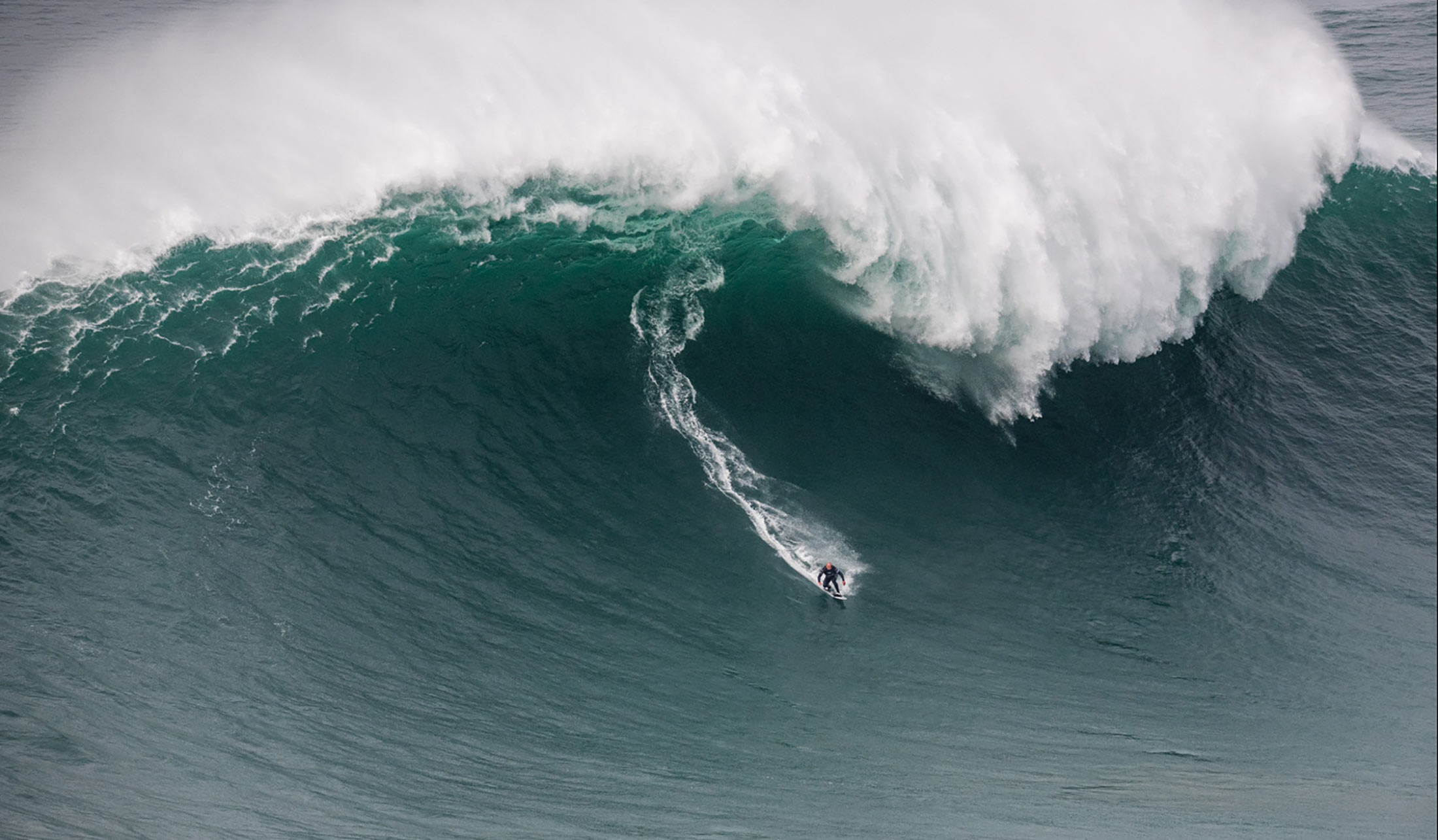 TUDOR NAZARÉ TOW SURFING CHALLENGE PRESENTED BY HURLEY