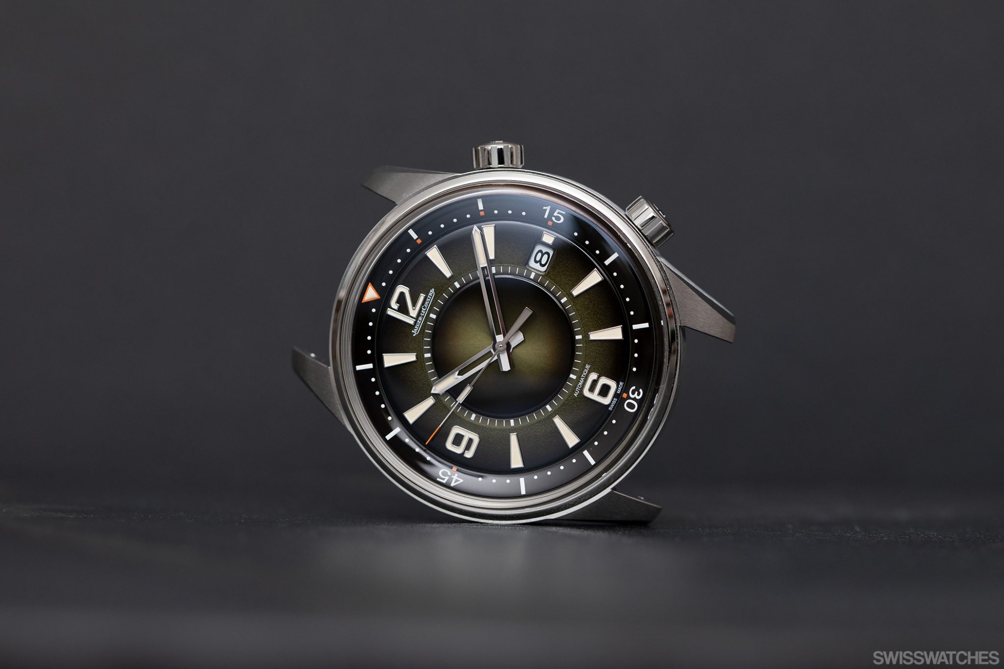jaeger-lecoultre-polaris-date-now-in-olive-green-swisswatches-magazine