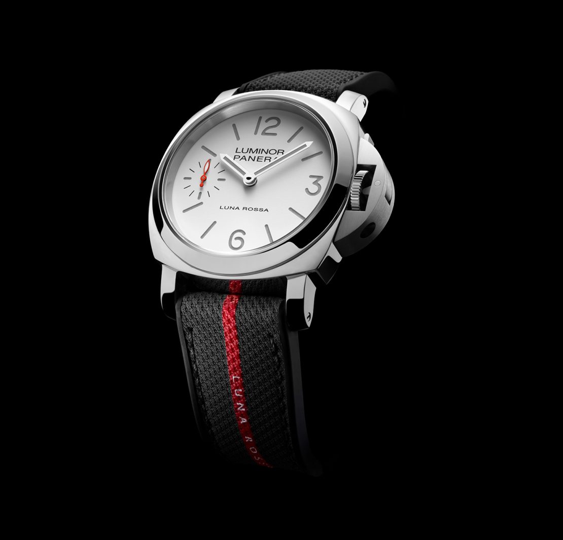 Luminor Luna Rossa PAM01342 Panerai Serves Up A Brand New Look