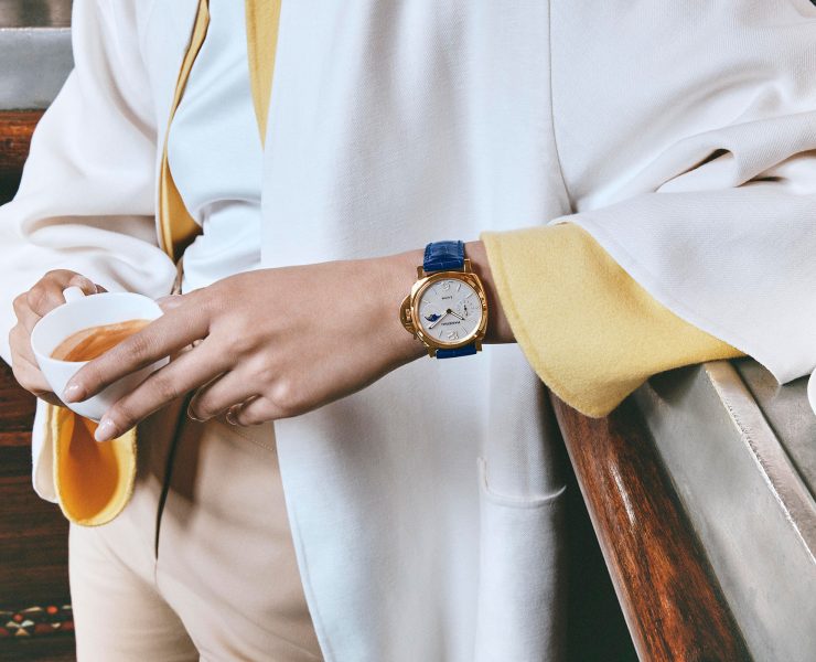 Panerai-Luminor-Due-Luna-PAM01181-Woman-Lifestyle