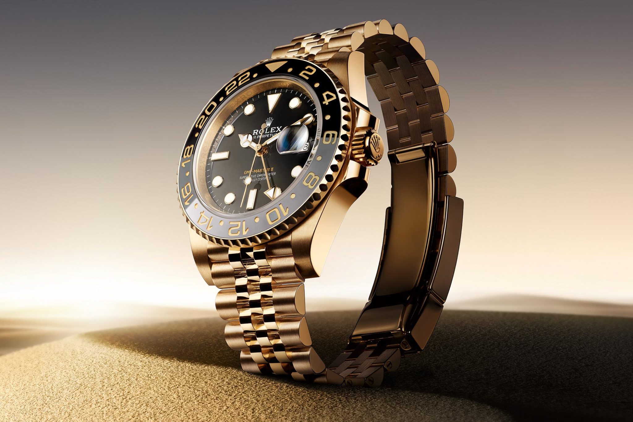 Rolex-Oyster-Perpetual-GMT-Master-II-M126718GRNR-0001-Jubilee