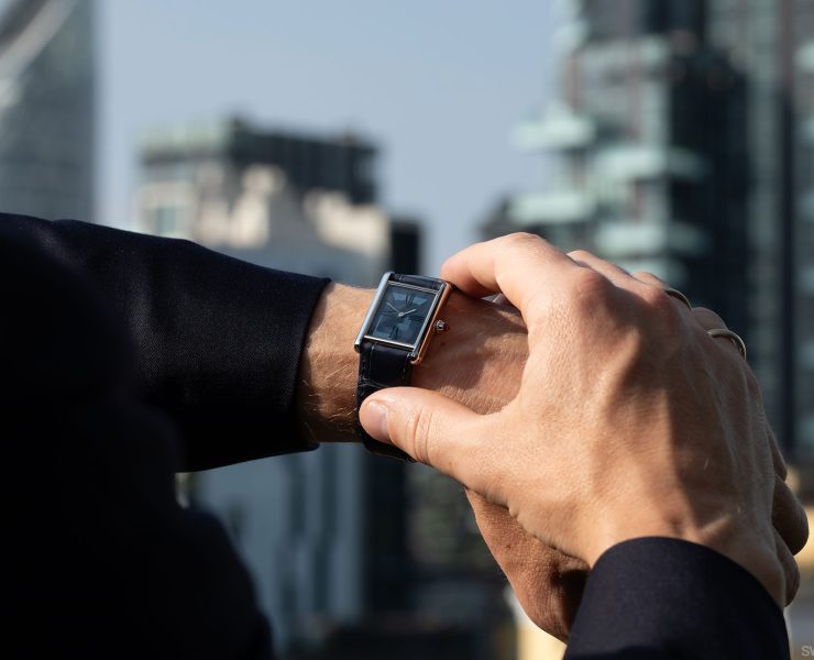 Cartier-Tank-Louis-Cartier-LM-Ref-CRWGTA0121-Platinum-04