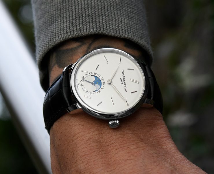 frederique-constant-x-seconde-seconde-slimline-moonphase-date-manufacture-wristshot