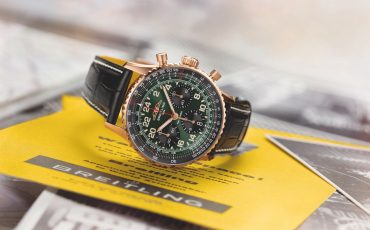 breitling-navitimer-b12-chronograph-41-cosmonaute-limited-edition-green