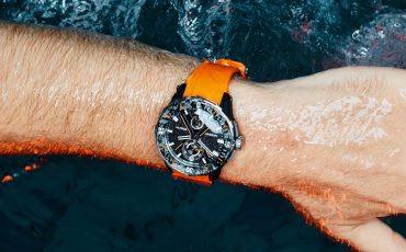 ulysse-nardin-diver-net-wempe-signature-collection-reality-check-at-the-pool-04