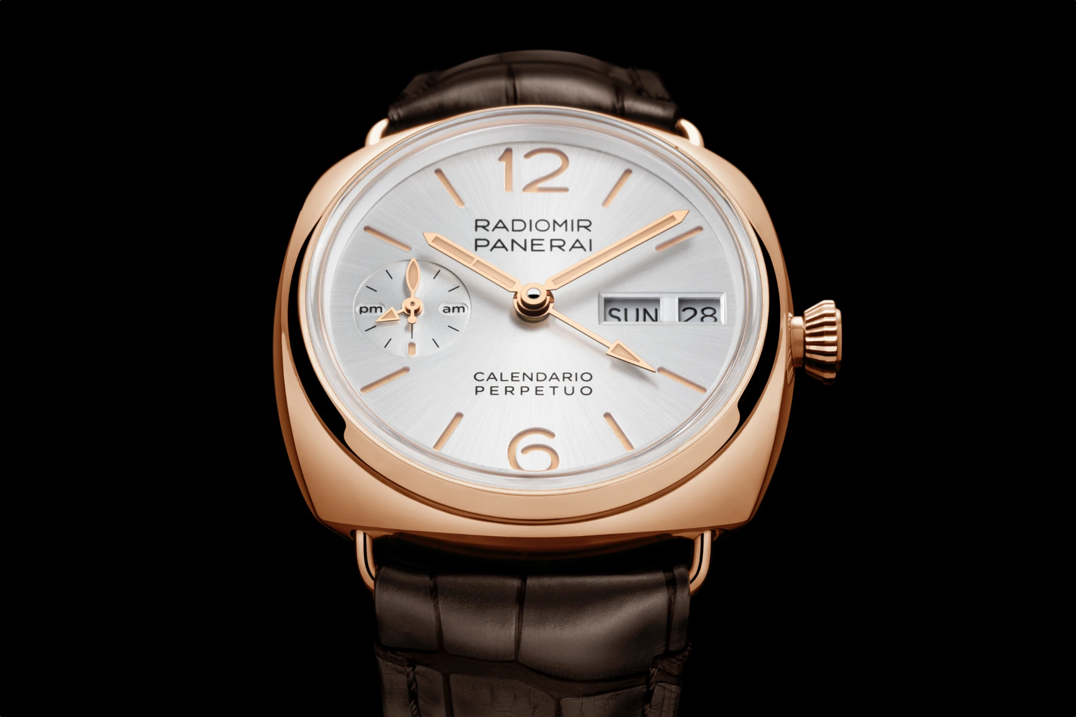 Panerai Radiomir Perpetual Calendar GMT Goldtech PAM01453 The Anniversary of the Radiomir Swisswatches Magazine