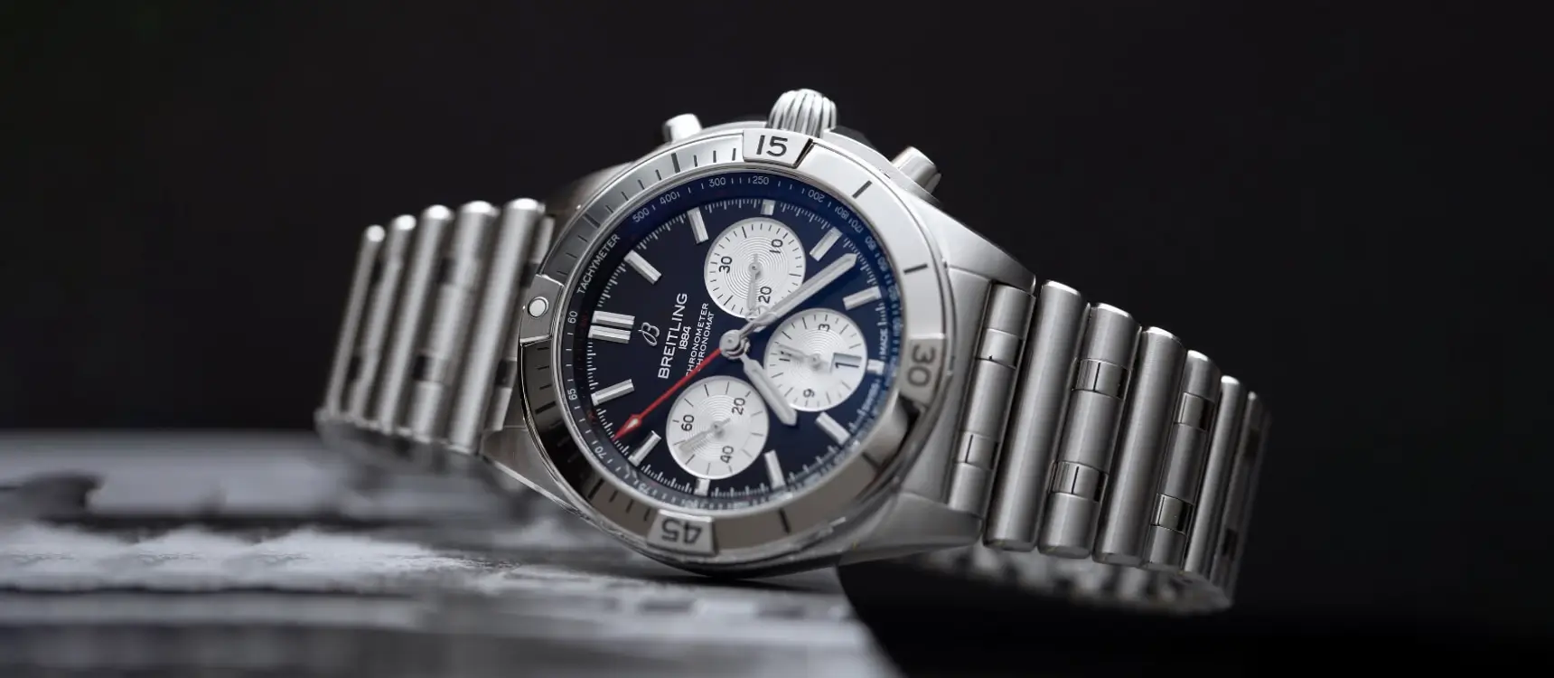 block-9-breitling-chronomat-2020-black