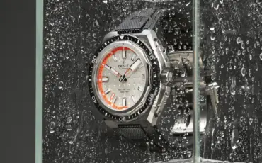 zenith-defy-extreme-diver-silvery-white-ref-03-9300-3620-51-i002-frontal