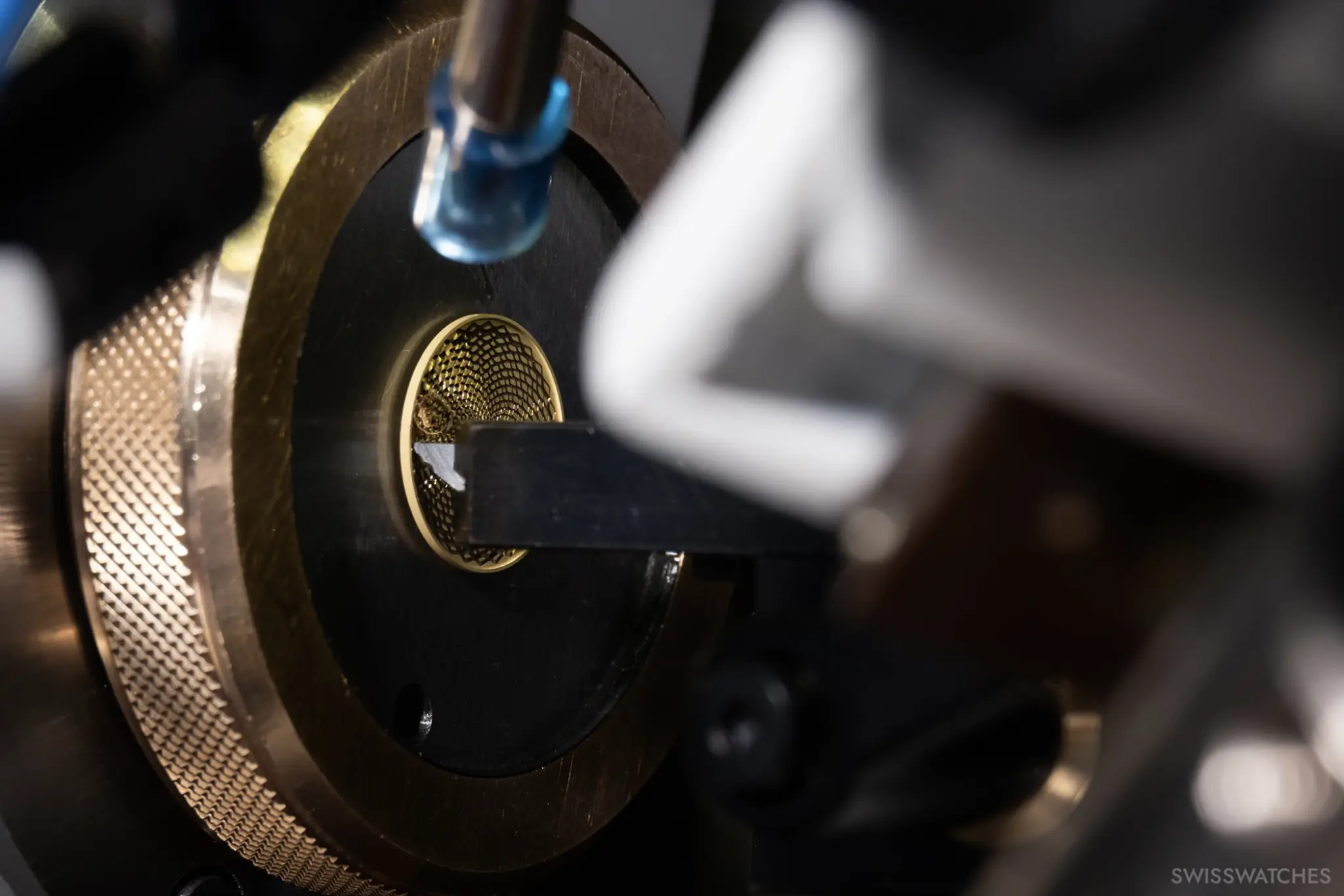 The guilloché treatment is carried out in-house at the Breguet manufacture