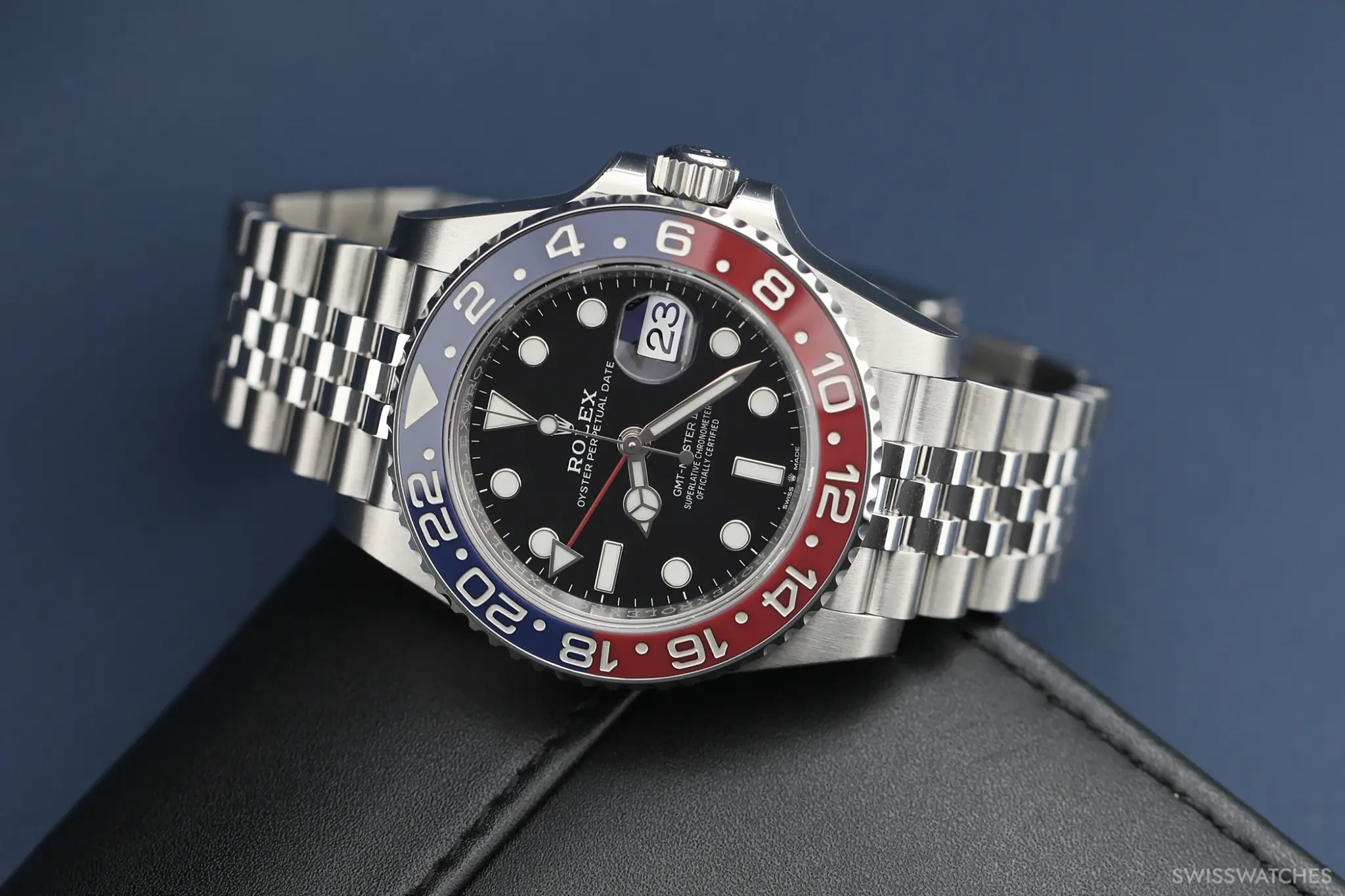 rolex-gmt-master-ii-ref-126710blro-pepsi-2